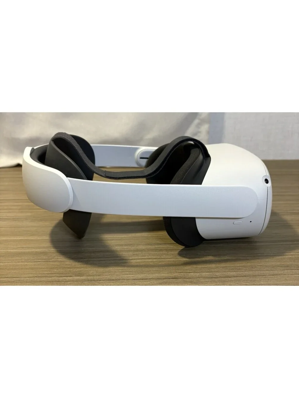 Oculus Quest 2 Advanced All-In-One Virtual Reality Headset - 128GB - Excellent